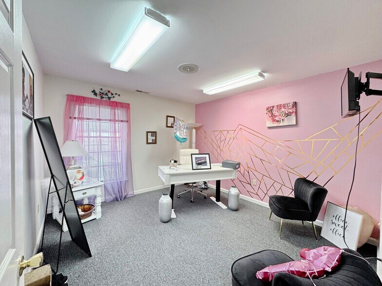 More Photos Of 18119 N Sussex Hwy, Bridgeville Office For Sale