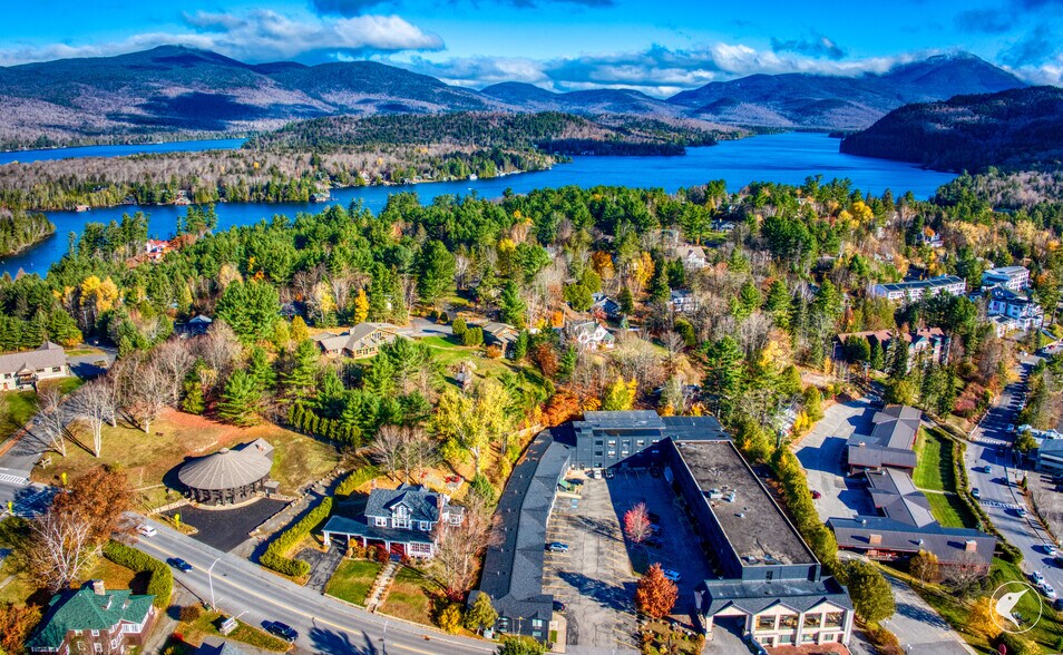 More Photos Of 2345 Saranac Ave, Lake Placid Flex For Sale