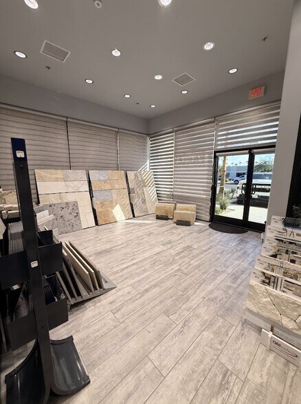 More Photos Of 39301 Badger St, Palm Desert Warehouse For Sale