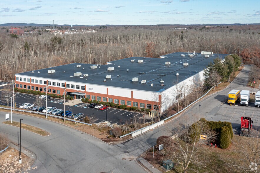 More Photos Of 800 Technology Center Dr, Stoughton Light Manufacturing For Lease