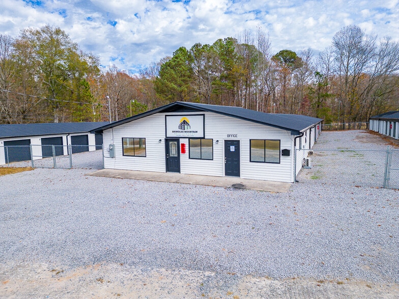 More Photos Of 9582 Heart of Dixie hwy, Arab Self Storage For Sale