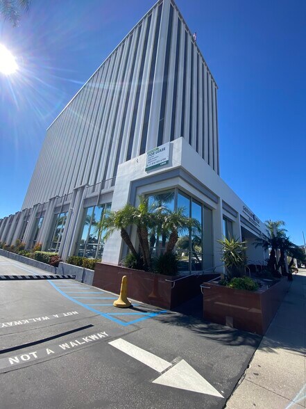 More Photos Of 3452 E Foothill Blvd, Pasadena Office For Lease