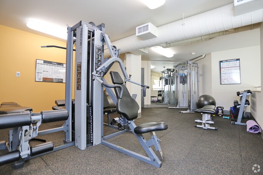 More Photos Of 2230 NW 57th St, Seattle Apartments For Lease