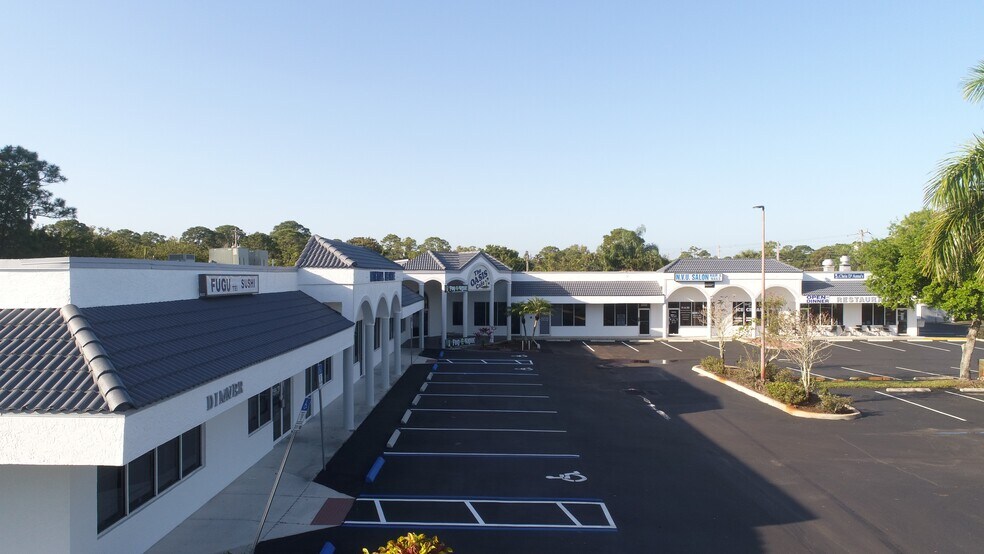 Primary Photo Of 6196-6202 SE Federal Hwy, Port Salerno Unknown For Lease