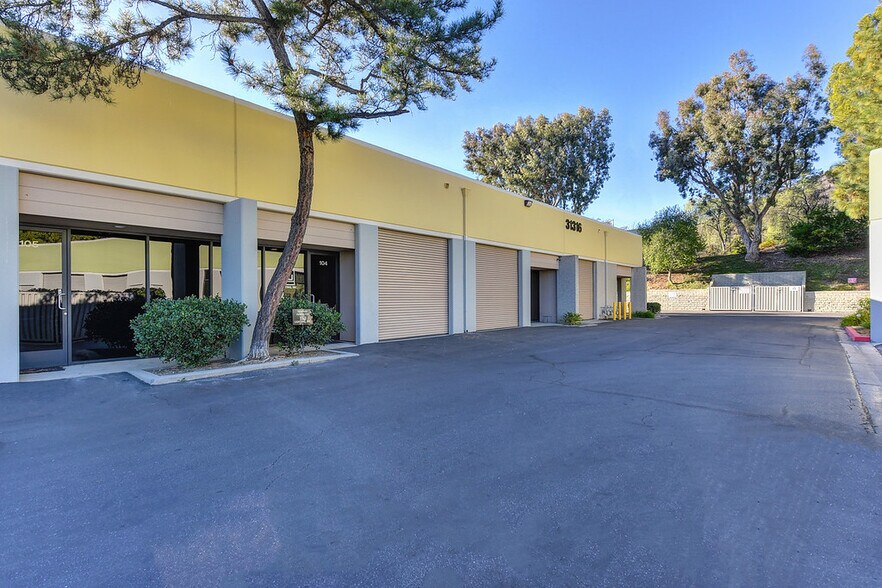 More Photos Of 31304-31348 Via Colinas, Westlake Village Unknown For Lease