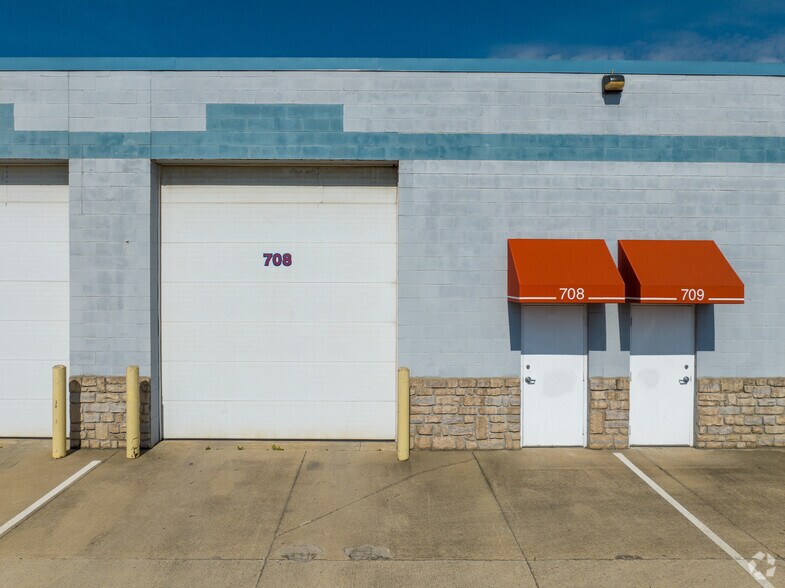 More Photos Of 320 London Rd, Delaware Unknown For Lease