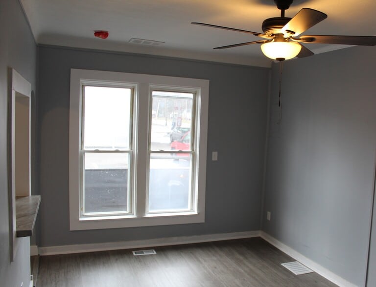 More Photos Of 801 S Mill St, Clio Apartments For Sale
