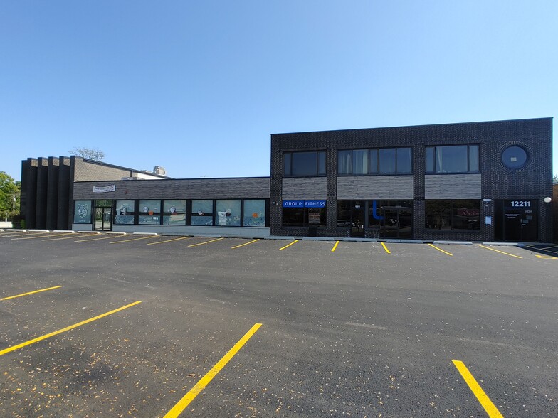 Primary Photo Of 12211 S Harlem Ave, Palos Heights Medical For Lease