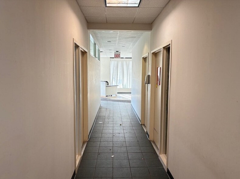 More Photos Of 5918-24 13th Ave, Brooklyn Office For Lease