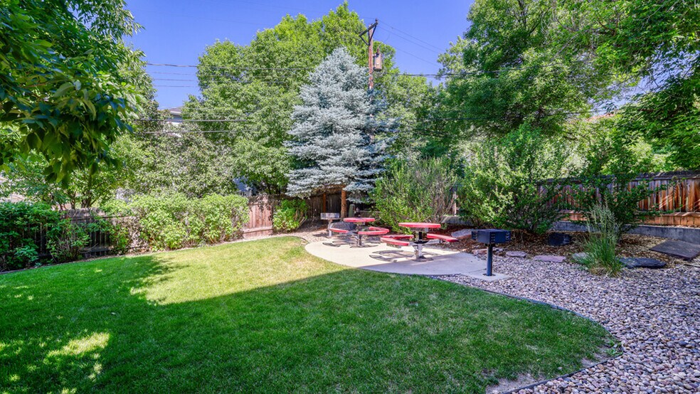 More Photos Of 225 Terry St, Longmont Apartments For Sale