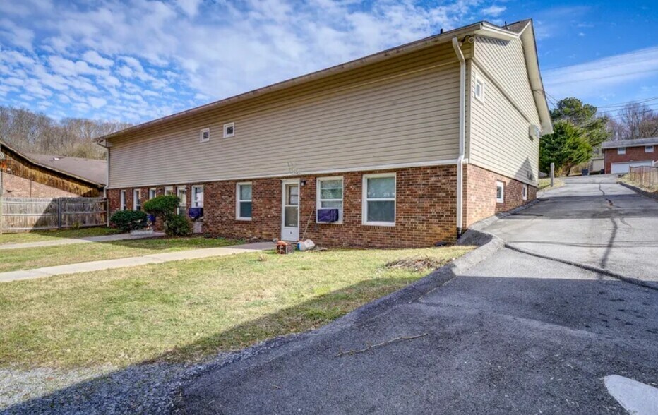 More Photos Of 105 Brookfield Dr, Kingsport Apartments For Sale