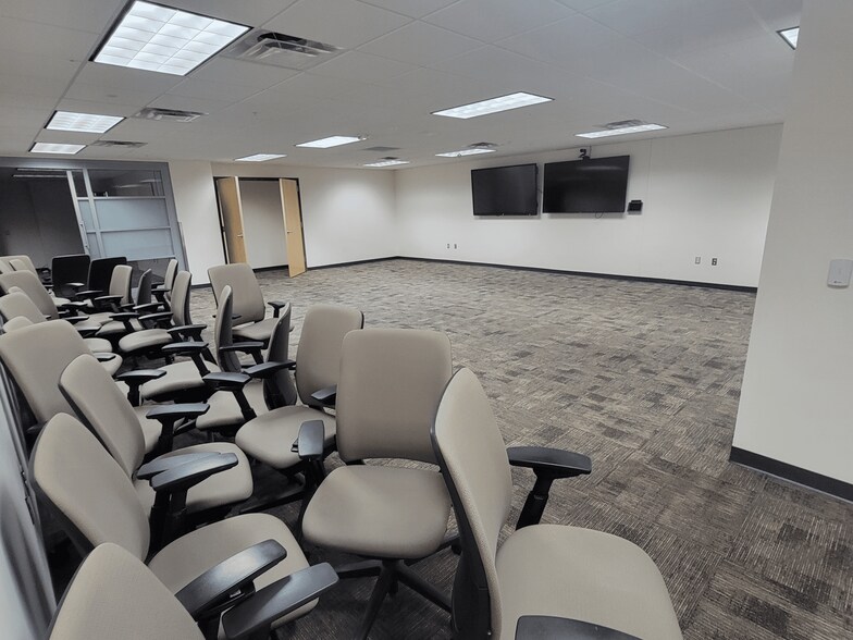 More Photos Of 1400 Industries Rd, Richmond Office For Lease