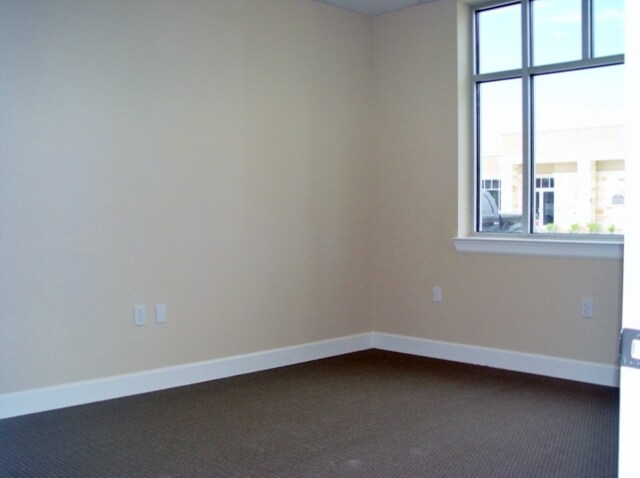 More Photos Of 440 Cobia Dr, Katy Medical For Lease