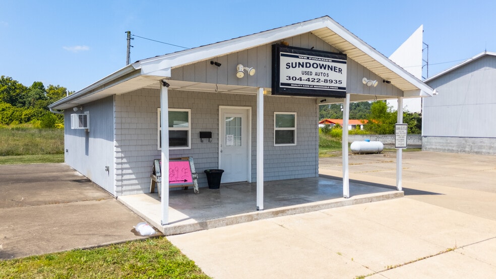 More Photos Of 1025 Gihon Rd, Parkersburg Auto Repair For Sale