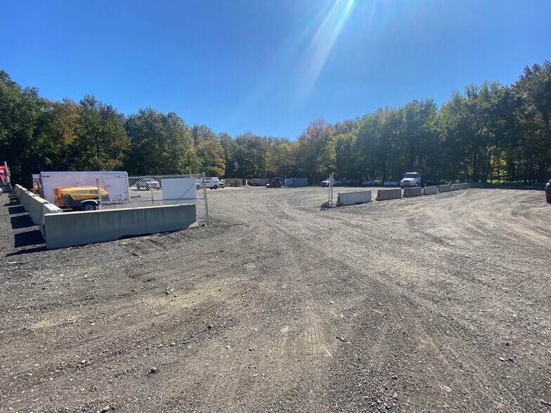 More Photos Of 6600 Foxley Rd, Upper Marlboro Land For Lease