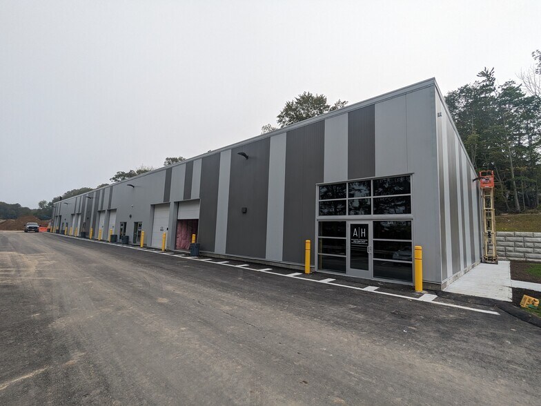 More Photos Of 275 Washington St, Franklin Unknown For Lease