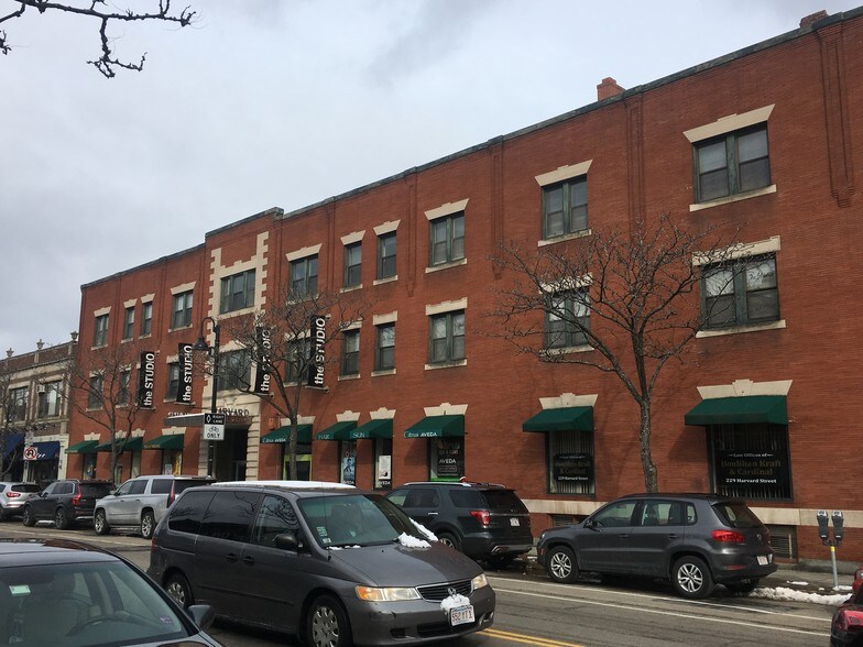 More Photos Of 224-236 Harvard St, Brookline Storefront For Lease