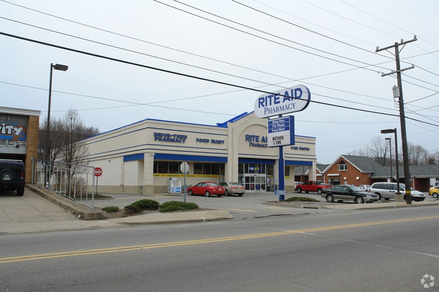 Primary Photo Of 1200 Pittsburgh St, Cheswick Drugstore For Lease