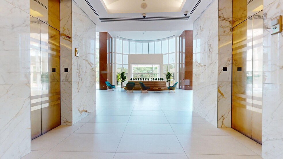 More Photos Of 2601 S Bayshore Dr, Coconut Grove Office For Lease