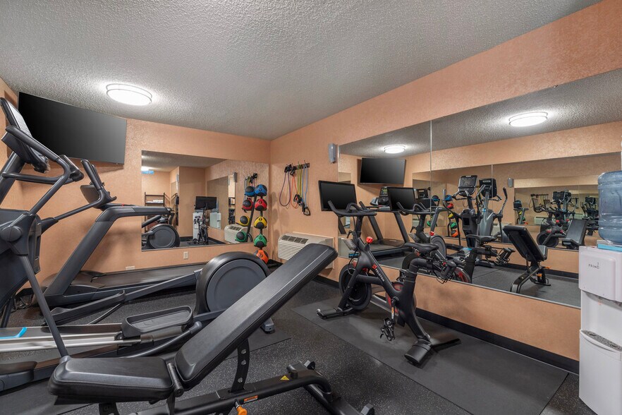 More Photos Of , Oak Harbor Hospitality For Sale
