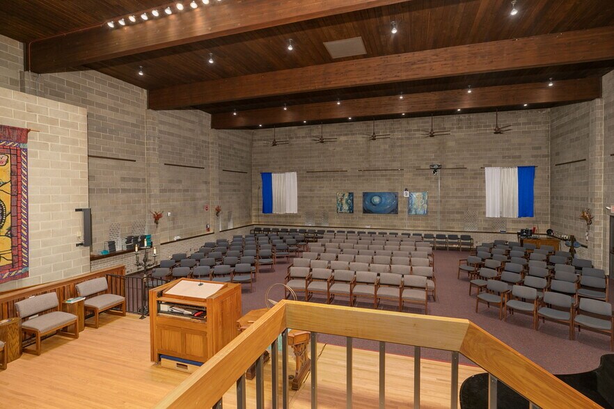 More Photos Of 1727 Walden Ln SW, Rochester Religious Facility For Sale