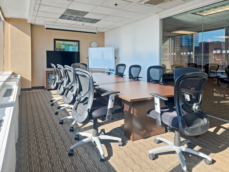 More Photos Of 325 Chestnut St, Philadelphia Coworking Space