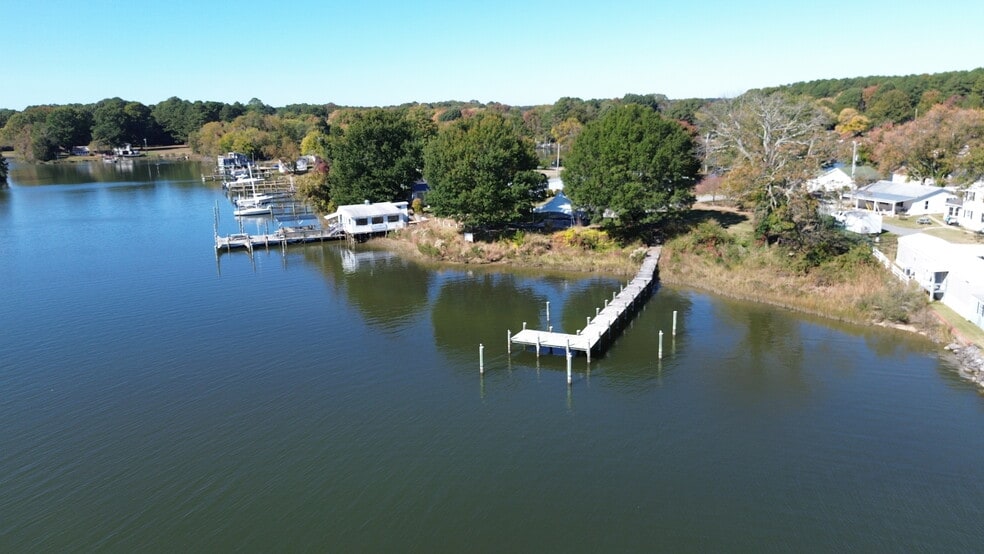 More Photos Of 38869 Morris Point Rd, Abell Restaurant For Sale