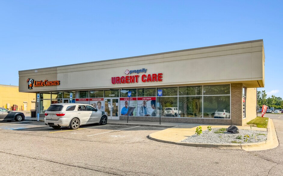 More Photos Of 31451 Cherry Hill Rd, Westland General Retail For Lease