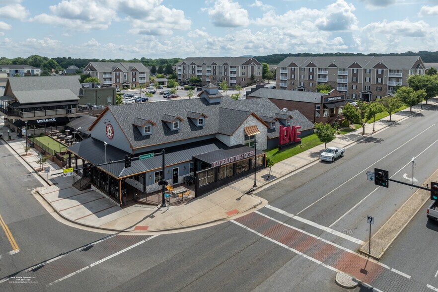 More Photos Of 301 Rotunda St, Lynchburg Apartments For Sale