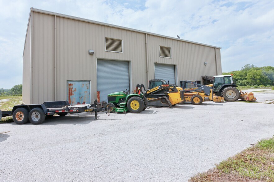 More Photos Of W5280 County Road A South, Adell Warehouse For Sale