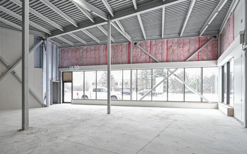 More Photos Of 1009-1011 Thomas Spratt Pl, Ottawa Light Distribution For Sale