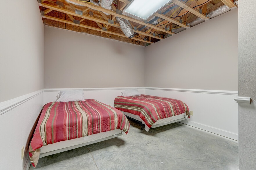 More Photos Of 178 Slaydon Rd, Eden Specialty For Sale