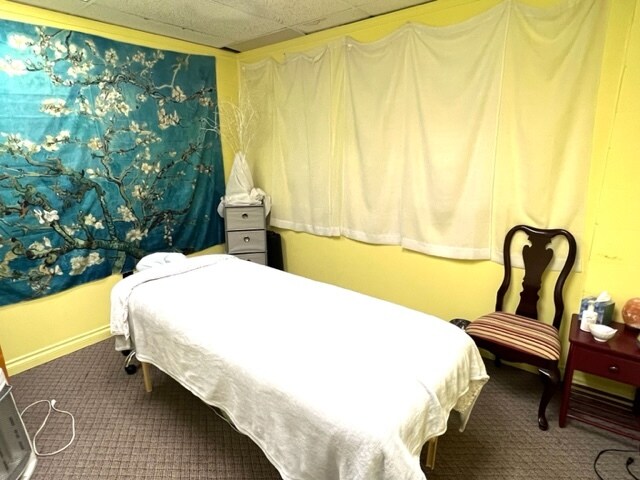 More Photos Of 1705 Gratiot Blvd, Marysville Medical For Sale