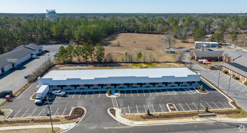 More Photos Of 5855 Yadkin Rd, Fayetteville General Retail For Lease