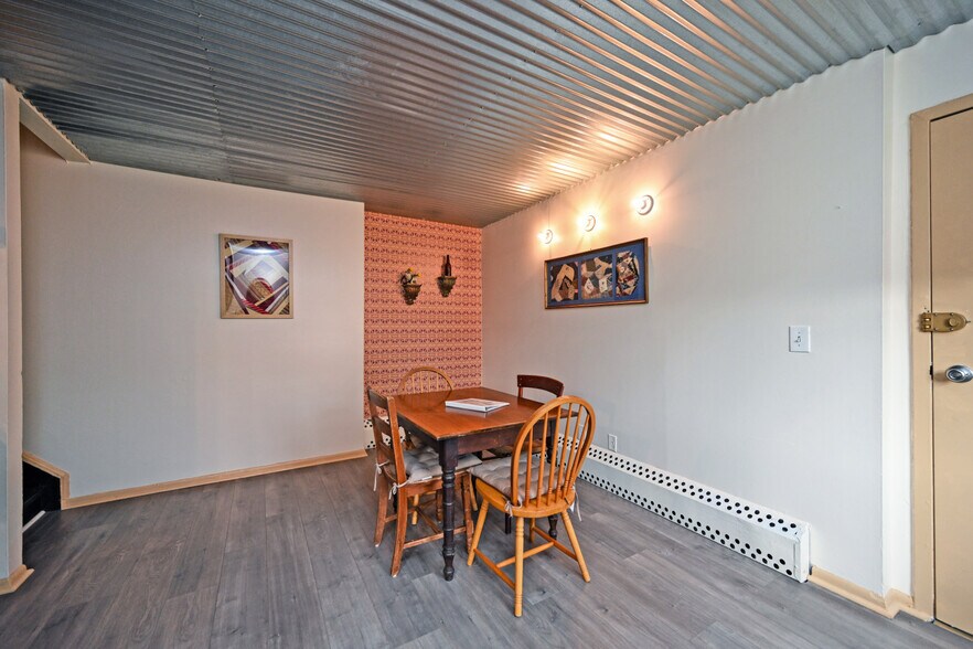 More Photos Of 118 E Liberty St, Cincinnati Apartments For Sale