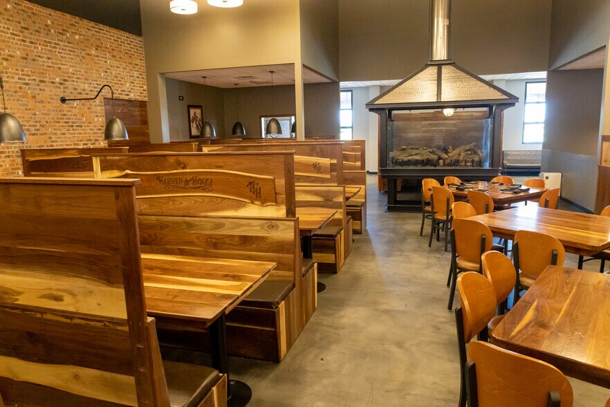 More Photos Of 123 Dj Everett Dr, Cadiz Restaurant For Sale