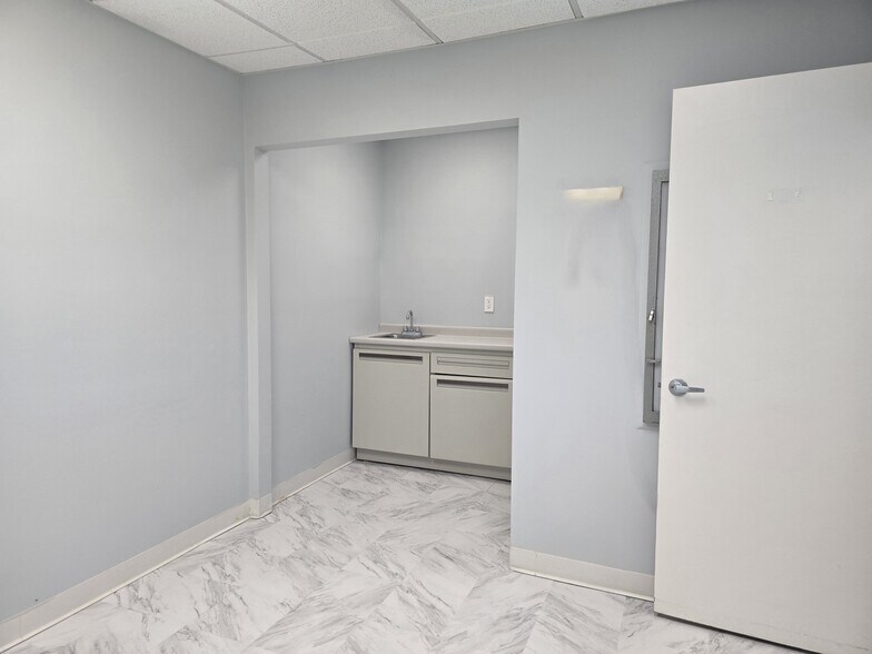 More Photos Of 359 Centre St, Nutley Office For Sale