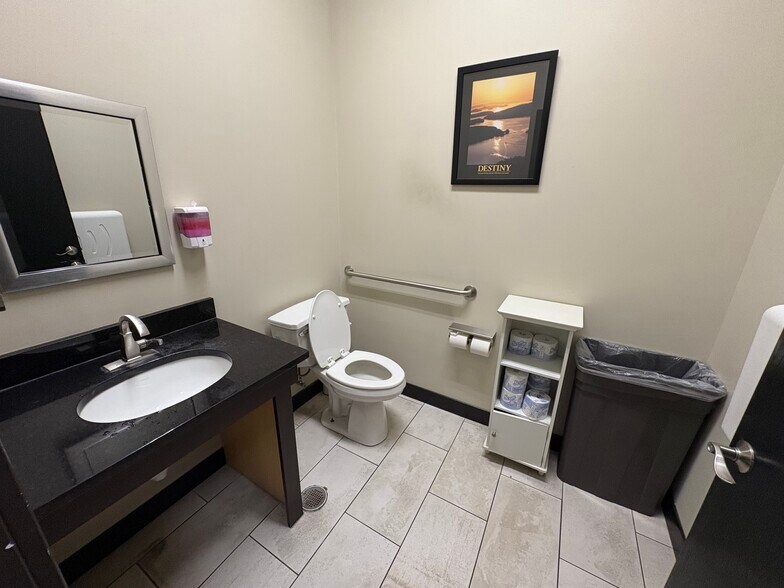 More Photos Of 2306 IFCU way, Lafayette Auto Dealership For Sale