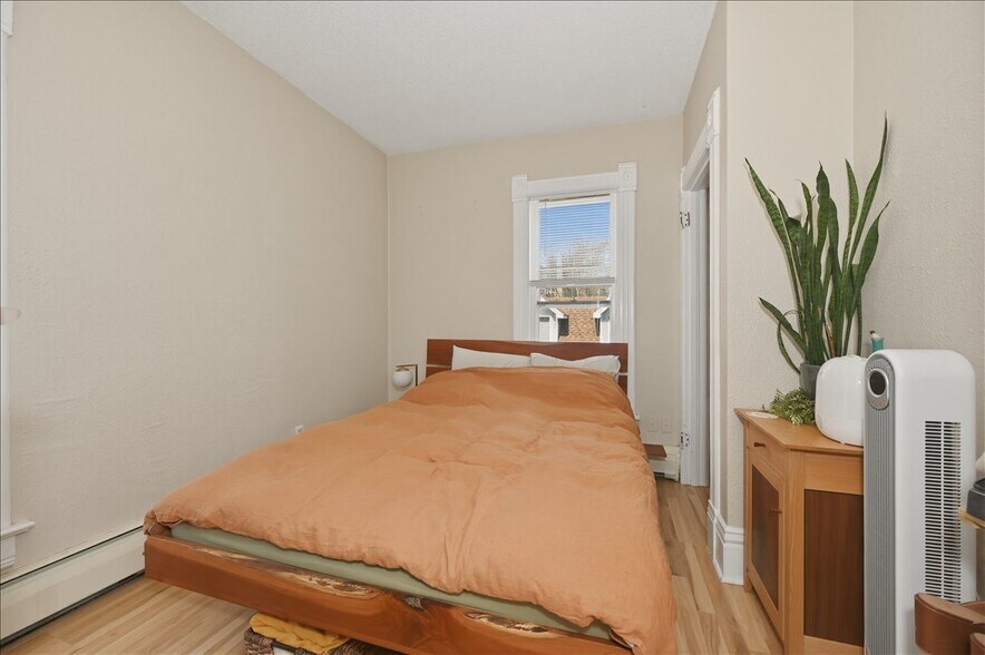 More Photos Of 1727 E Superior St, Duluth Multifamily For Sale