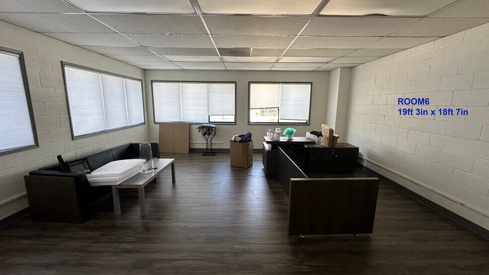 More Photos Of 147 S 6th Ave, La Puente Office Residential For Lease