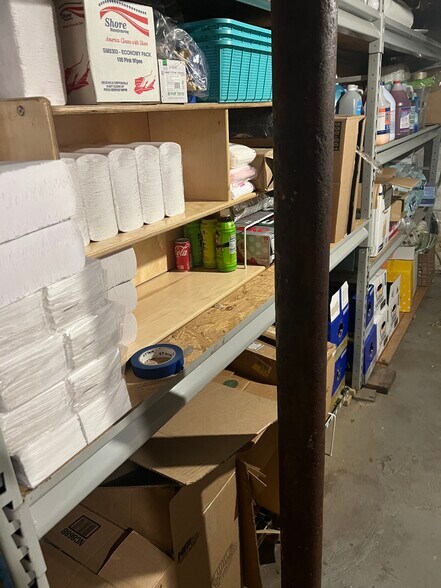More Photos Of 1075 Bergen St, Brooklyn Storefront Retail Residential For Lease