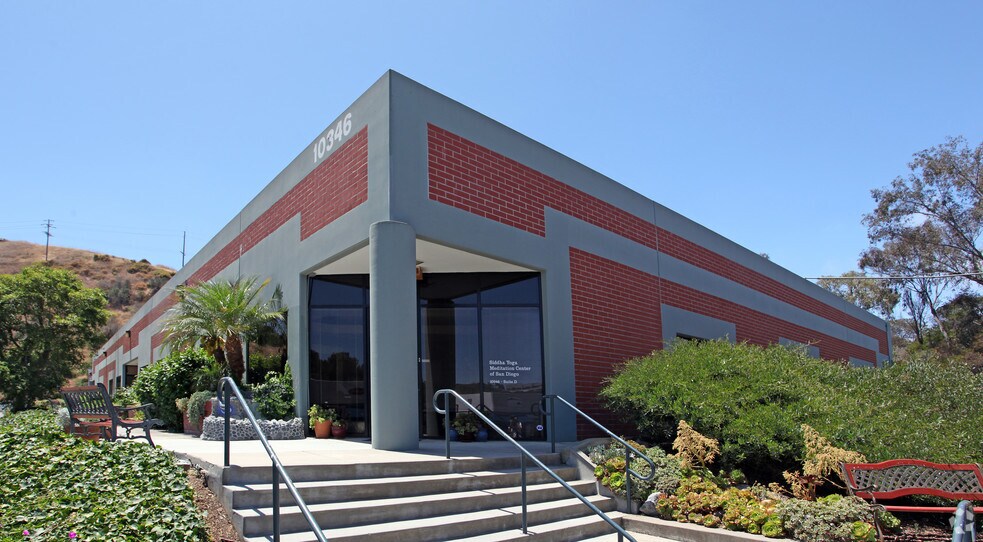 Primary Photo Of 10346 Roselle St, San Diego Light Manufacturing For Lease