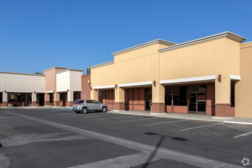More Photos Of 1104-1290 N Lemoore Ave, Lemoore Unknown For Lease