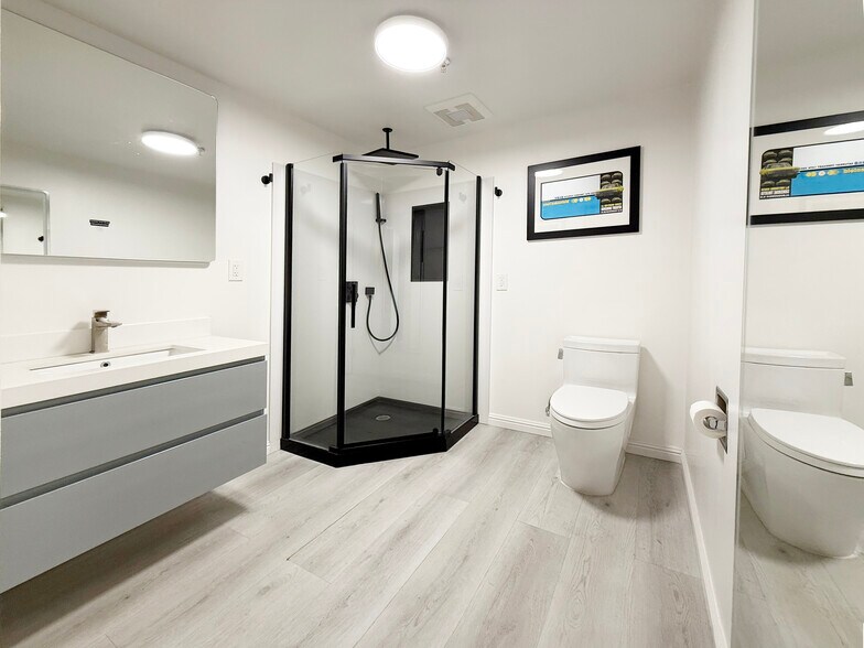 More Photos Of 1385 Harrison St, San Francisco Flex For Sale