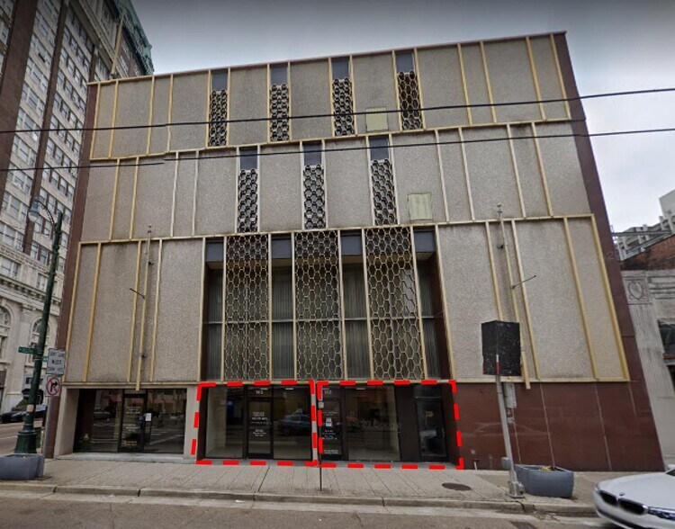 More Photos Of 2 N 2nd St, Memphis Office For Sale
