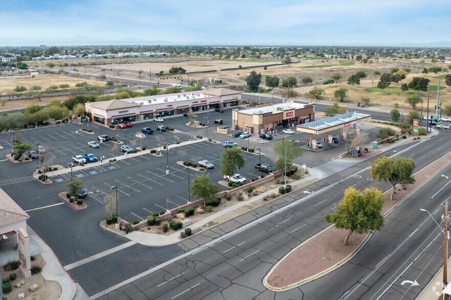 More Photos Of 1825-1855 W Greenway Rd, Phoenix Freestanding For Lease