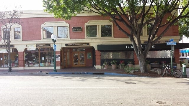 More Photos Of 102-104 E State St, Redlands Storefront Retail Office For Lease