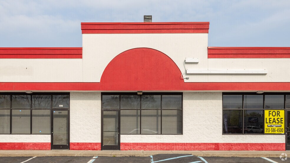 More Photos Of 11811-11851 Gratiot Ave, Detroit Unknown For Lease