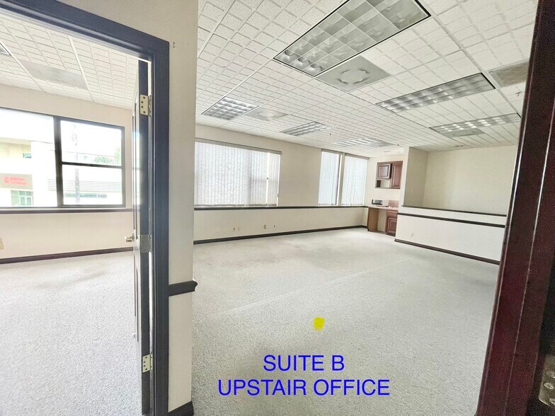More Photos Of 3 offices, 3 warehouses: 1,200–4,876 SF, Lompoc Warehouse For Lease