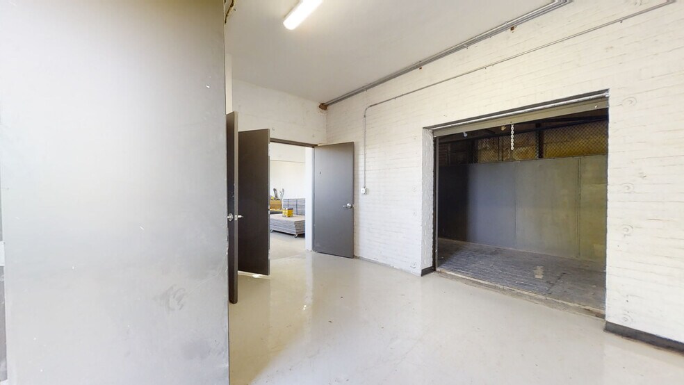 More Photos Of 14 Hedden Pl, East Orange Warehouse For Lease